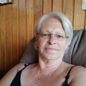 Meet your Posher, Marion